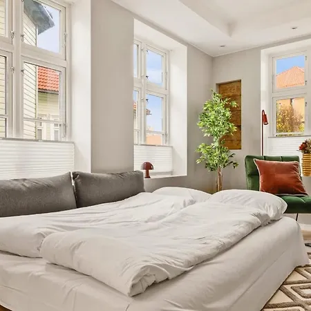 Dinbnb L 500m To Bryggen L Bathtub & New 2017 L Authentic Bergenshus Διαμέρισμα Μπέργκεν